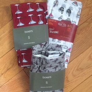 3 pairs of men’s Small boxers NWT for ONE PRICE.